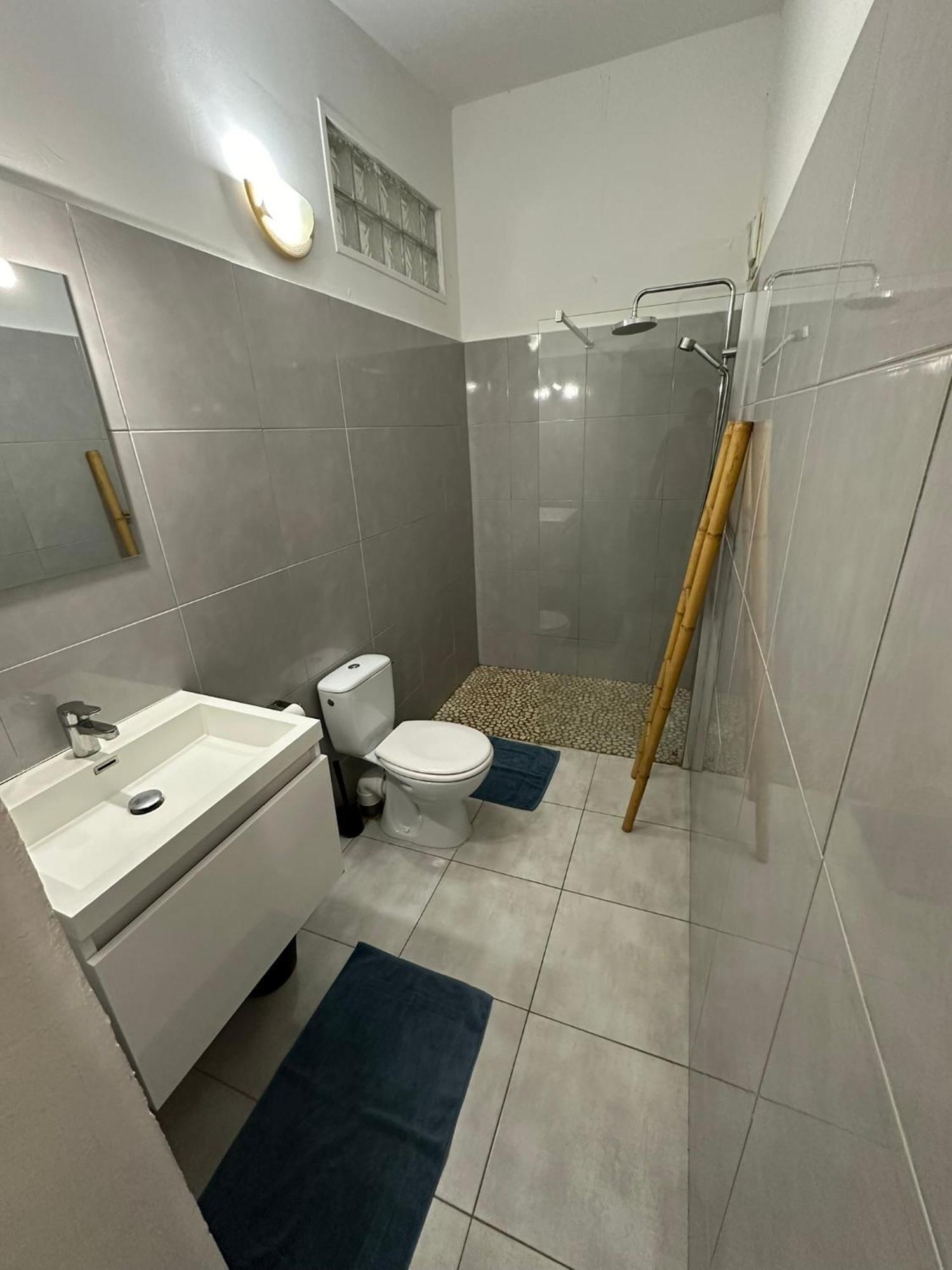 T2 A Convenance Apartment Baie-Mahault Ngoại thất bức ảnh